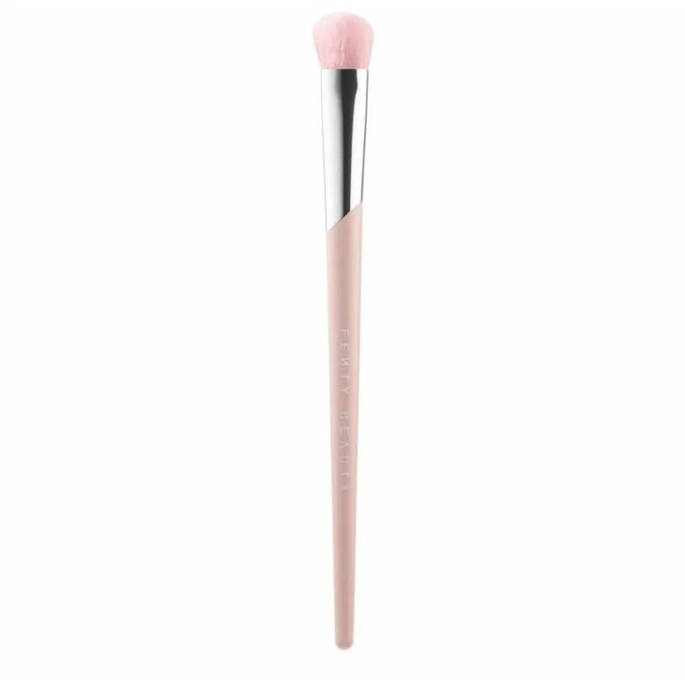 Fenty Beauty By Rihanna Precision Concealer Brush 180