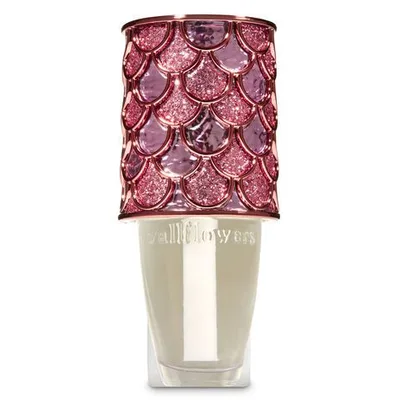 Glittery Scallop Nightlight Wallflowers Fragrance Plug
