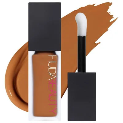 Huda Beauty #FauxFilter Luminous Matte Buildable Coverage Crease Proof Concealer