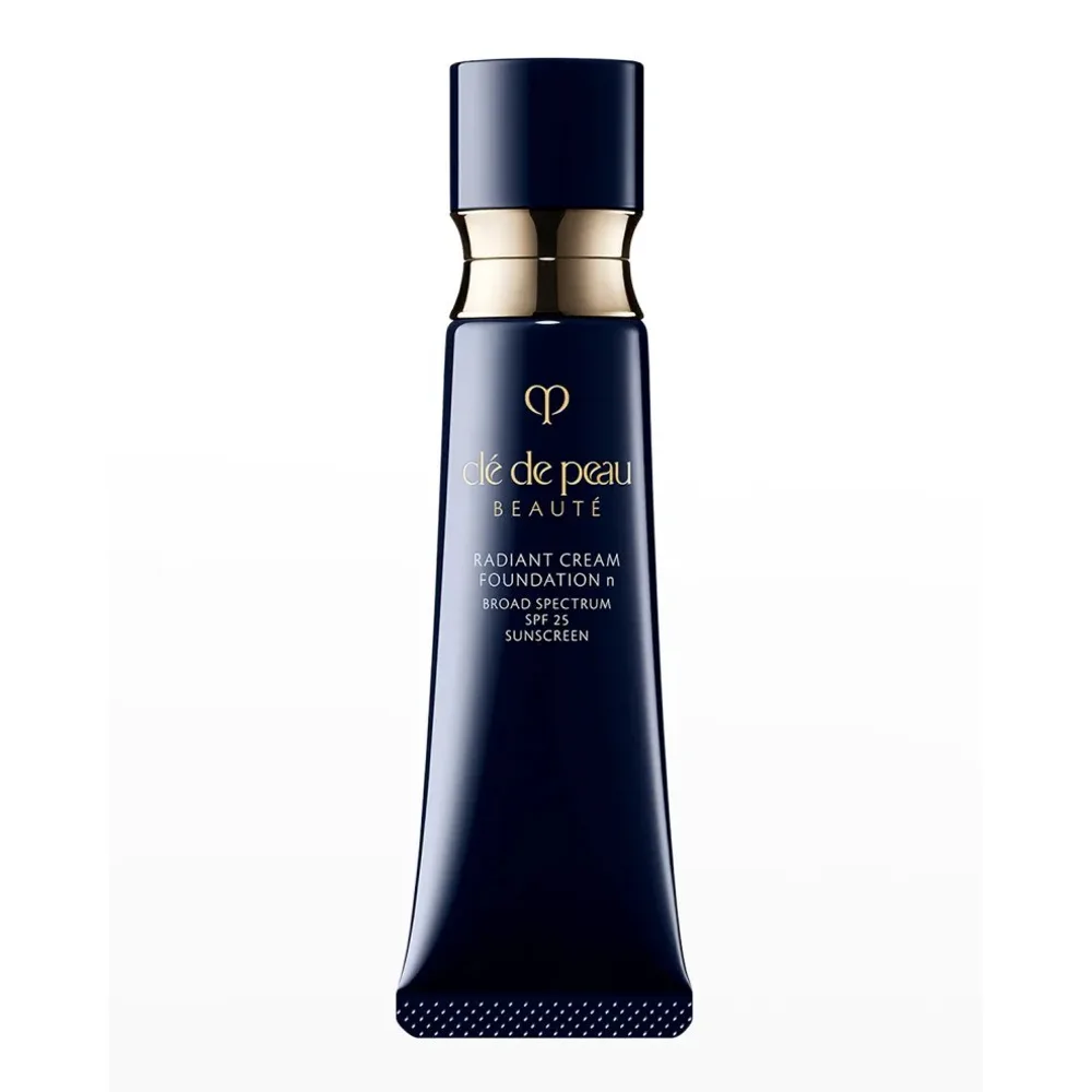 Cle de Peau Beaute Radiant Cream Foundation SPF 25