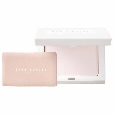 Fenty Beauty de Rihanna Invisimatte Instant Setting + Blotting Powder