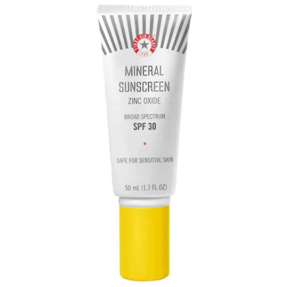 First Aid Beauty  Mineral Sunscreen Zinc Oxide Broad Spectrum SPF 30