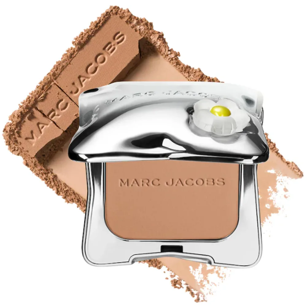 Marc Jacobs Beauty Legally Bronze Talc-Free Blurring Powder Bronzer