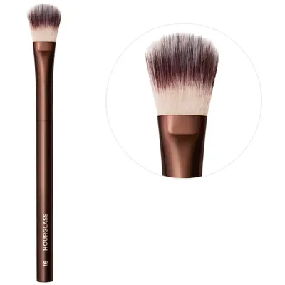 Hourglass No. 16 Highlighter Brush