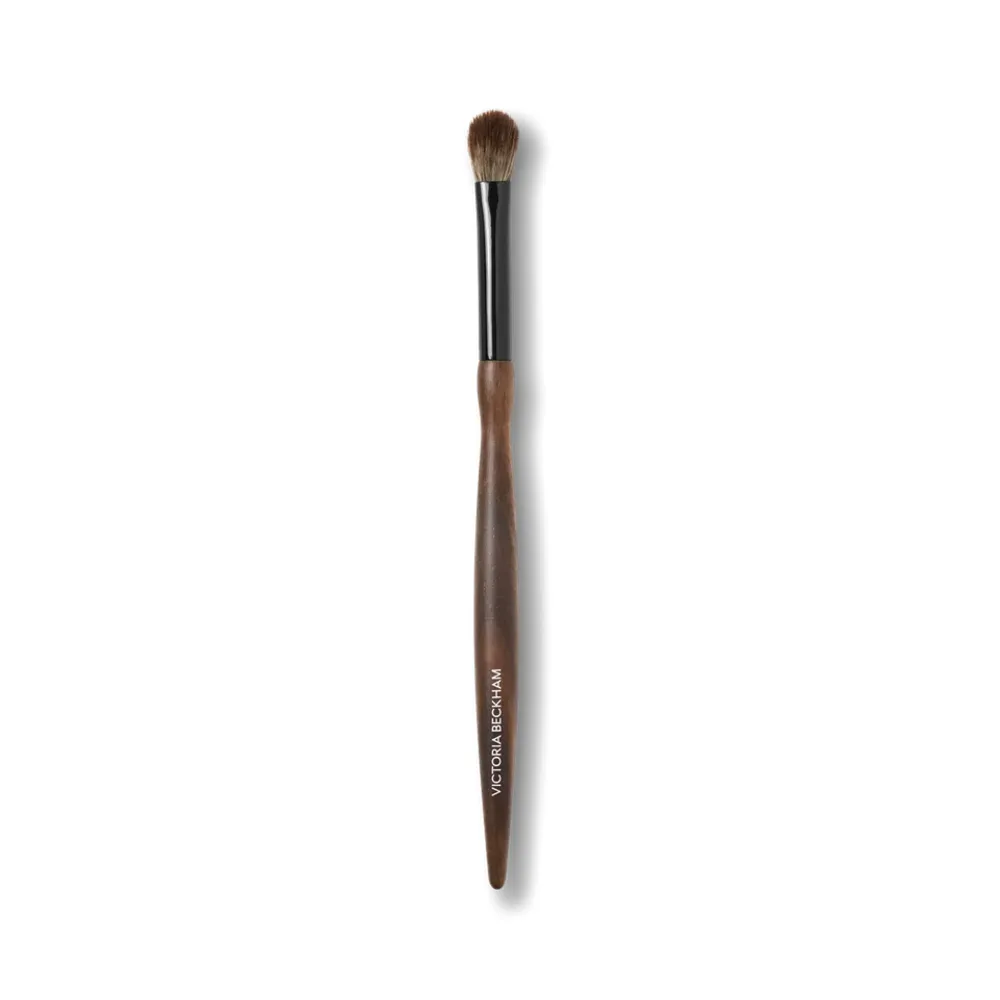 Victoria Beckham 20. Soft Blend Brush