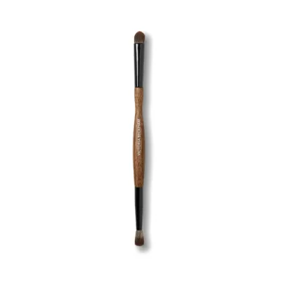 Victoria Beckham 21. Buff & Smudge Brush