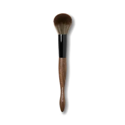 Victoria Beckham 15. Powder Brush