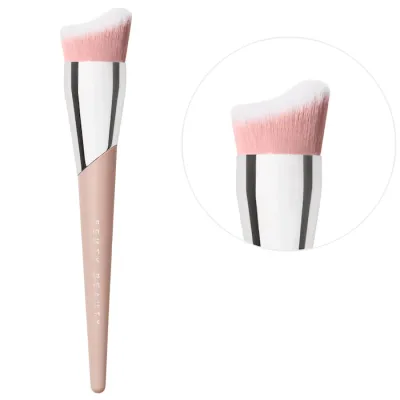 Fenty Beauty by Rihanna Fluid Flex Foundation Brush 165